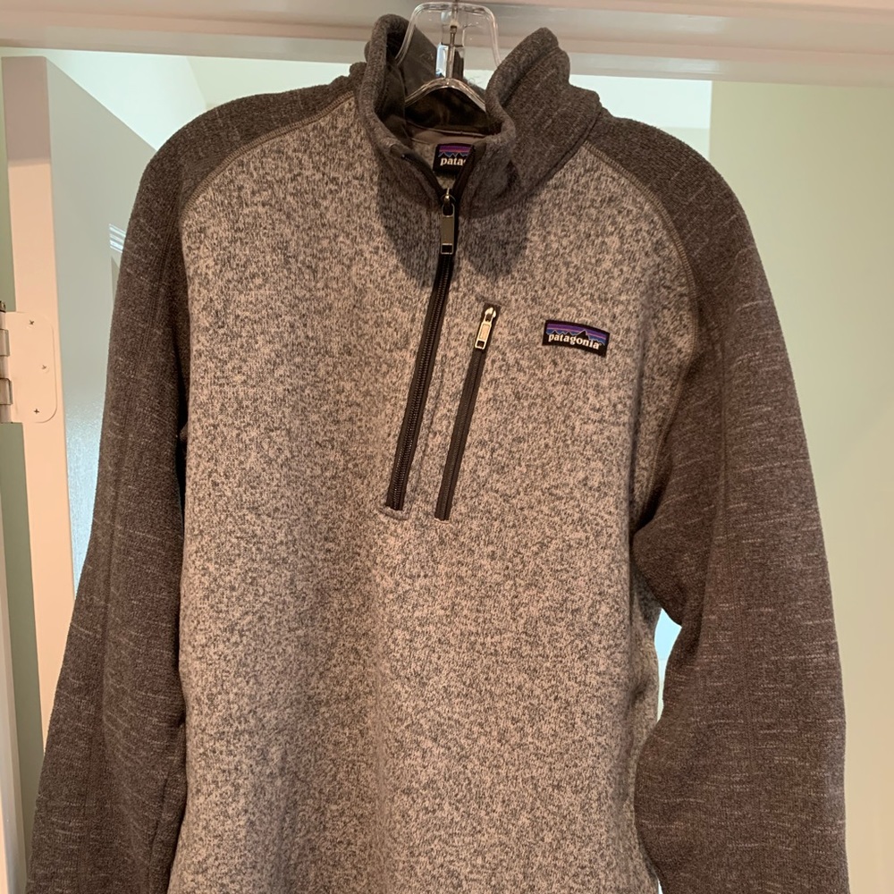 Grey Patagonia 1/4 Zip Fleece